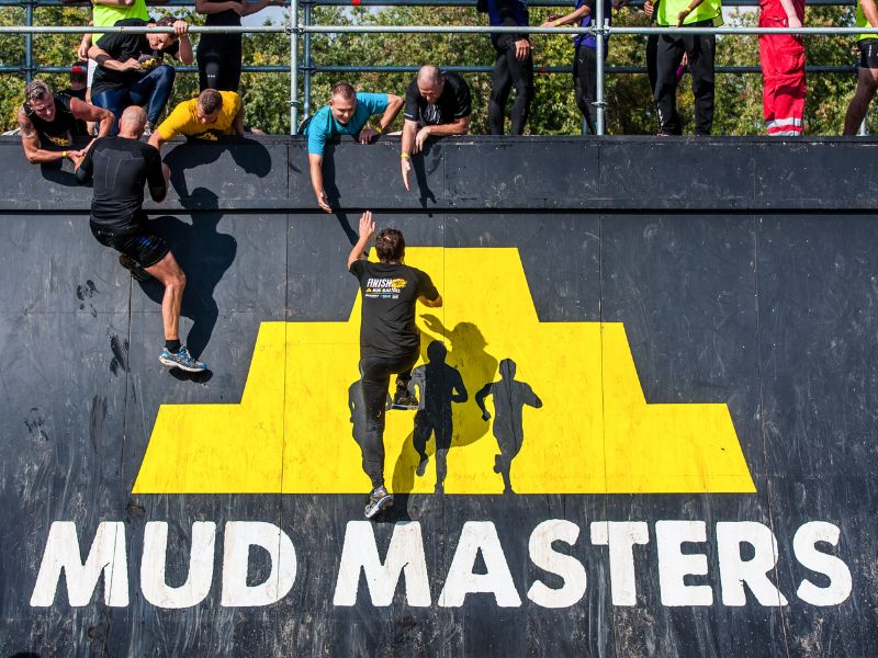 LVL-UP SPORTSWEAR x Mud Masters