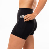 PERFORMANCE SHORT POCKET WOMAN - BLACK